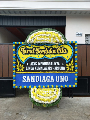 Papan Bunga Duka di Pagersari